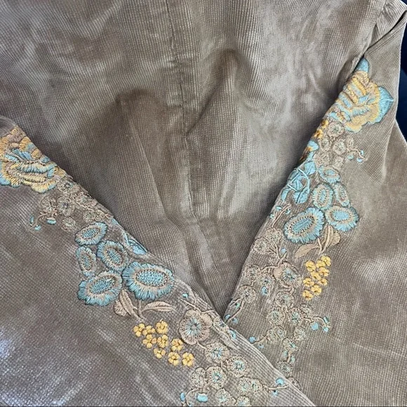 New True meaning corduroy embroidered floral jacket size Large New With Tags A7 - Picture 16 of 16